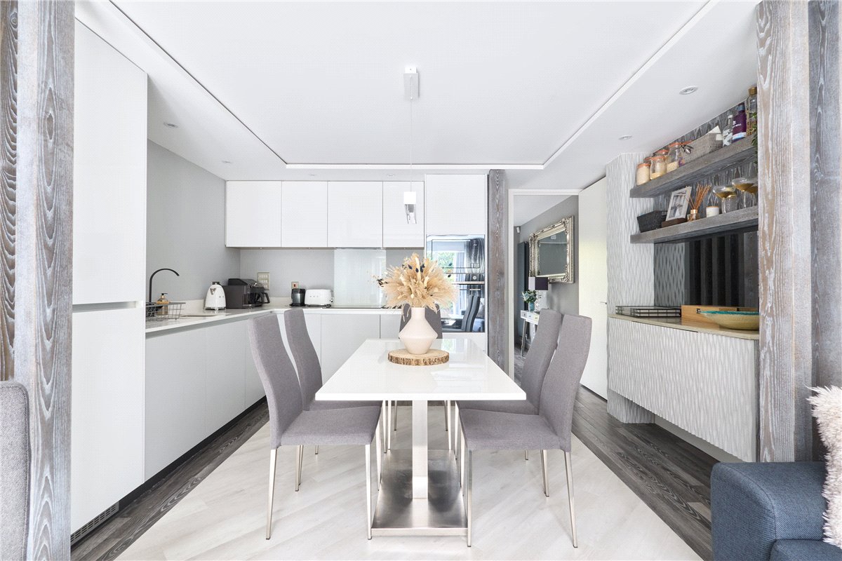 3 bedroom house, Glebe Farm Drive, Trumpington CB2 - Sold STC