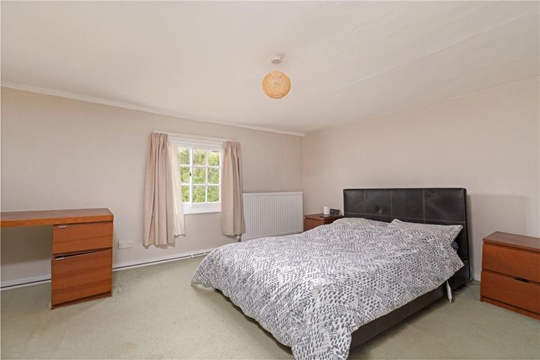 4 bedroom house, Hilton Road, Fenstanton PE28 - Available