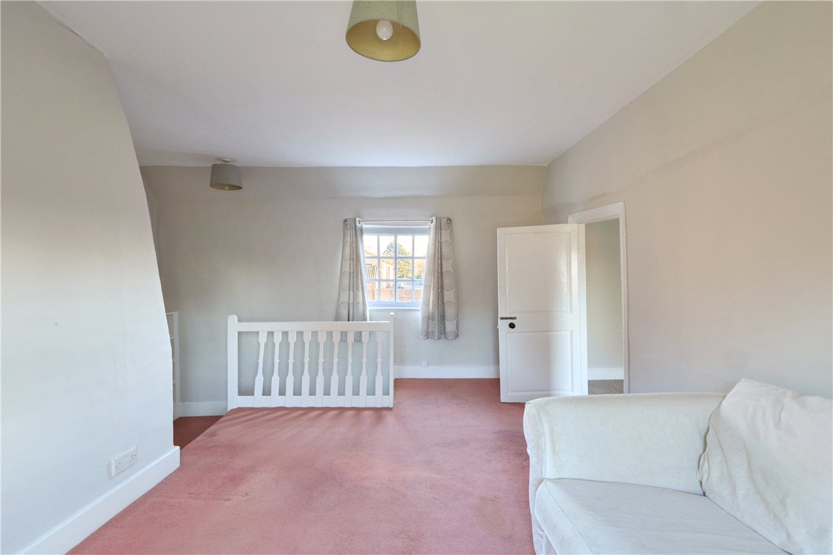 4 bedroom house, Hilton Road, Fenstanton PE28 - Available