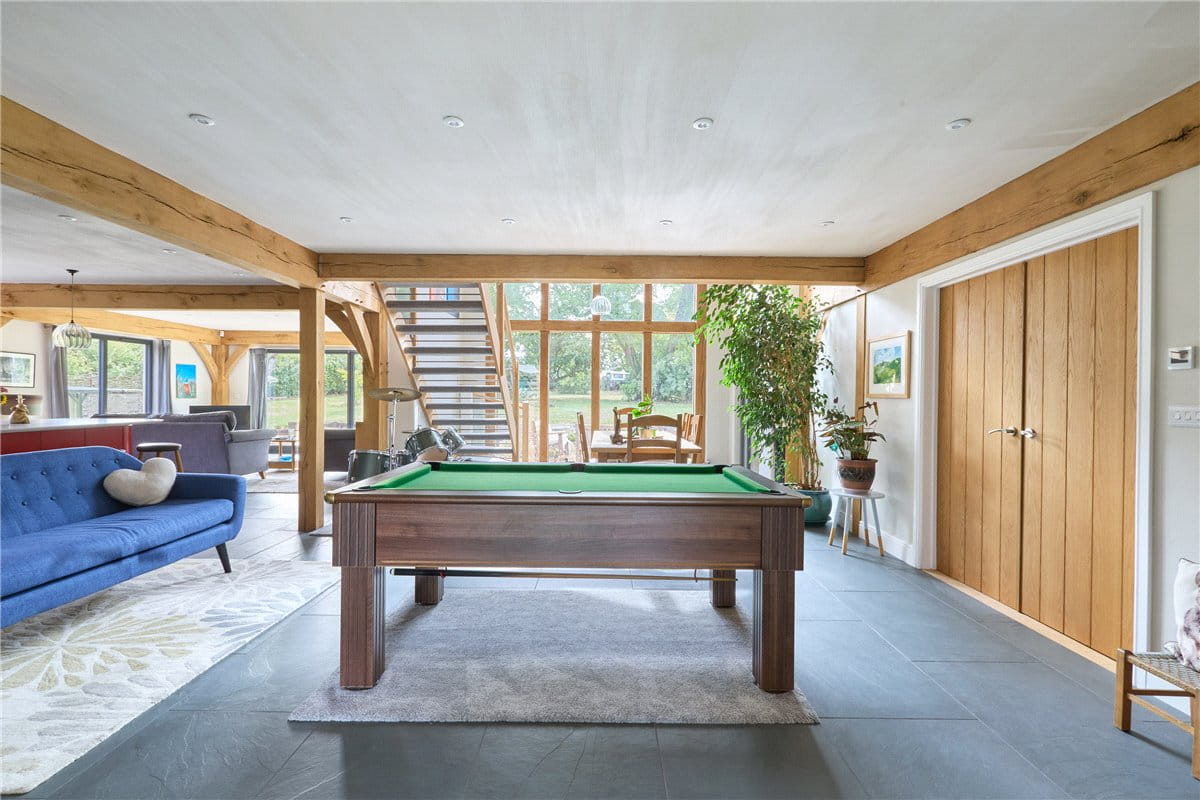 4 bedroom house, Ermine Street, Caxton CB23 - Available