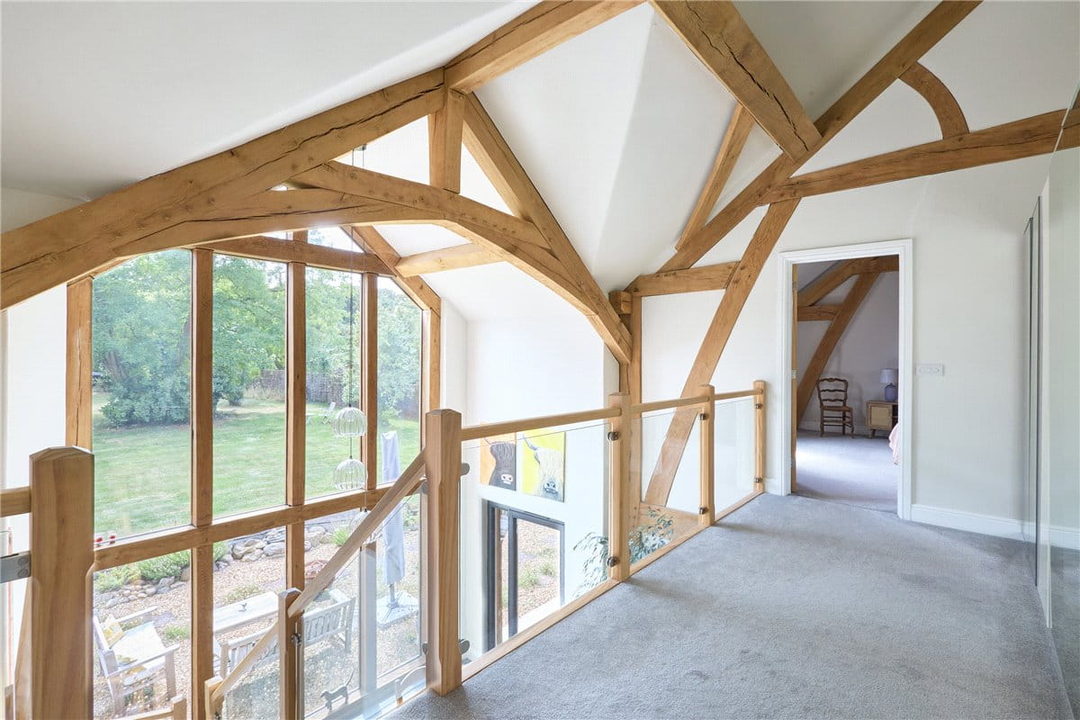 4 bedroom house, Ermine Street, Caxton CB23 - Available