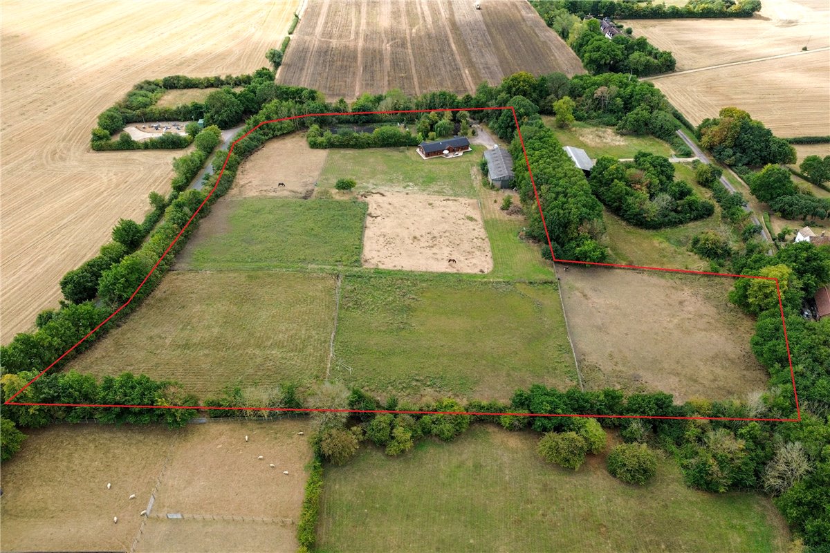 3 bedroom house, Station Road, Tilbrook PE28 - Available