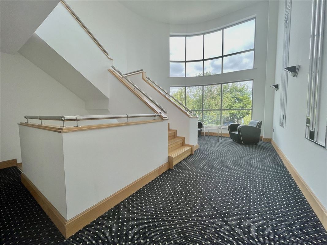 3 bedroom flat, Queen Ediths Way, Cambridge CB1 - Available