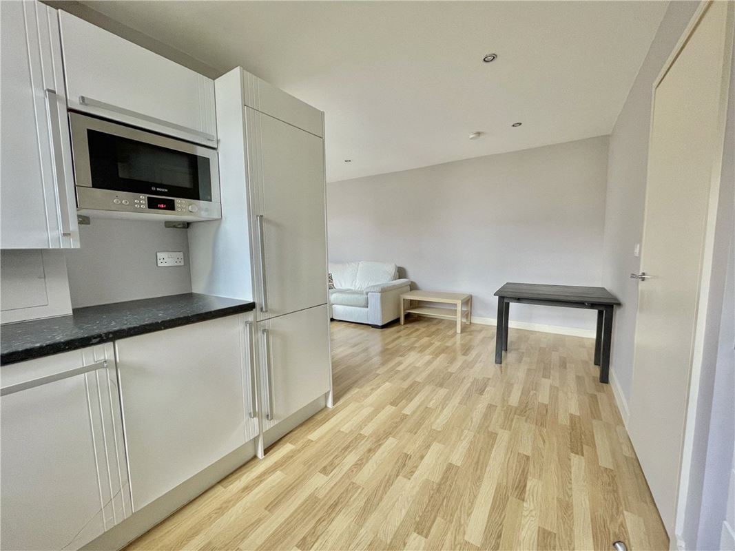 2 bedroom flat, Paradise Street, Cambridge CB1 - Available