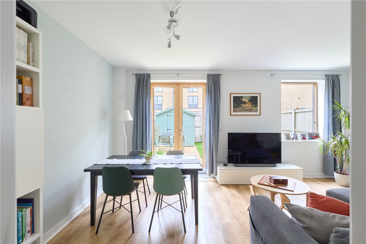 2 bedroom house, Forbes Close, Trumpington CB2 - Available