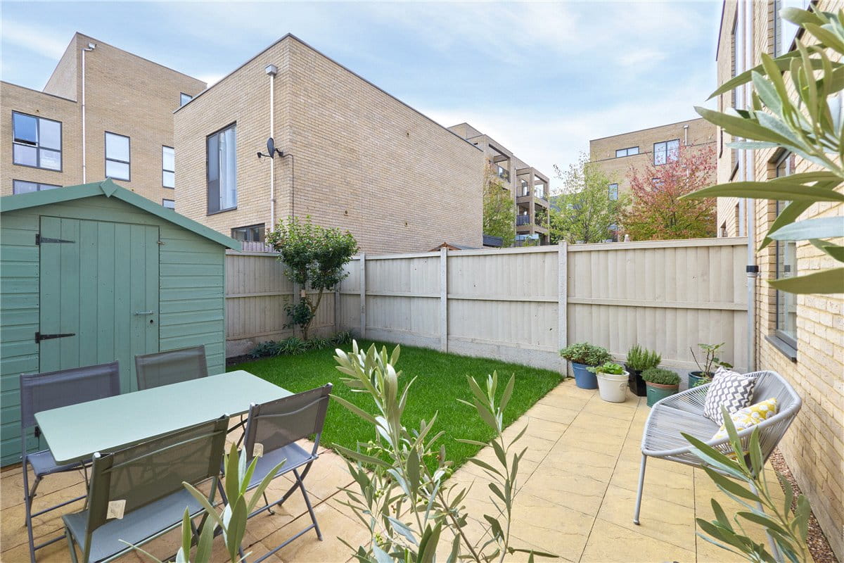 2 bedroom house, Forbes Close, Trumpington CB2 - Available