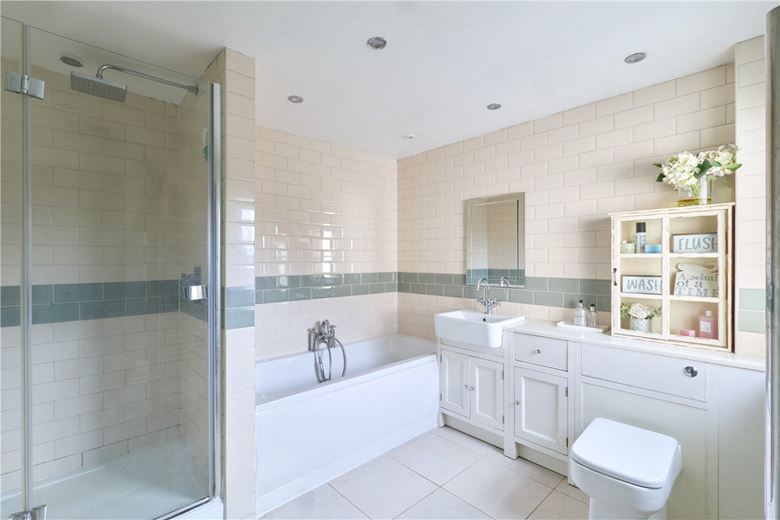 5 bedroom house, Water Lane, Oakington CB24 - Available