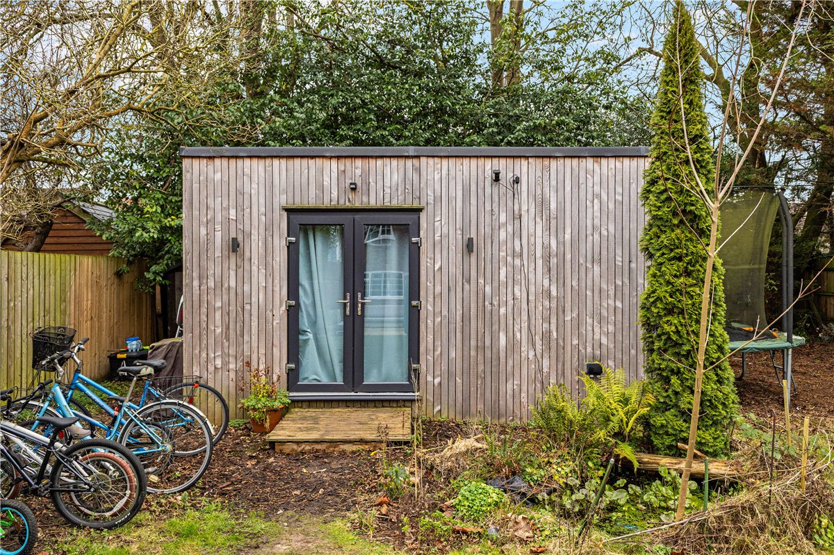 4 bedroom house, Queen Ediths Way, Cambridge CB1 - Available