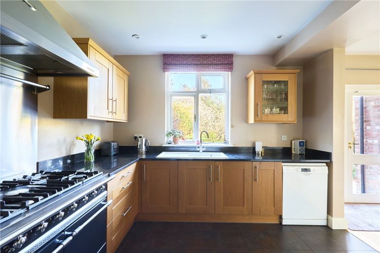 5 bedroom house, Gilbert Road, Cambridge CB4 - Sold STC