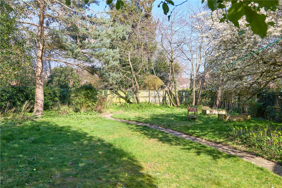 5 bedroom house, Gilbert Road, Cambridge CB4 - Sold STC