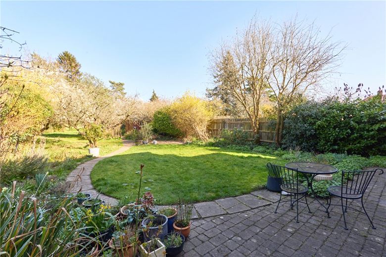 5 bedroom house, Gilbert Road, Cambridge CB4 - Sold STC