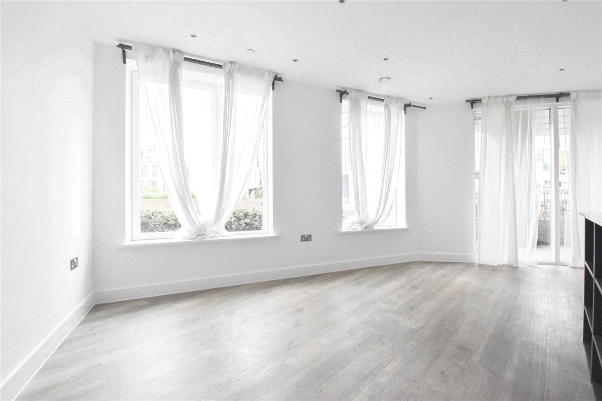 2 bedroom flat, Rudduck Way, Cambridge CB3 - Available