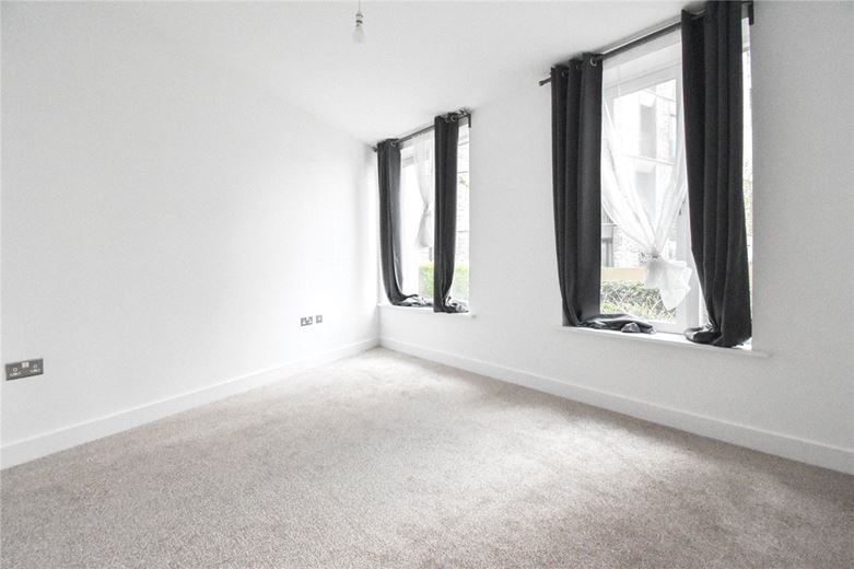 2 bedroom flat, Rudduck Way, Cambridge CB3 - Available