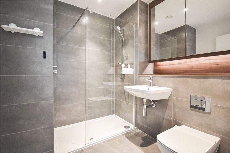 2 bedroom flat, Rudduck Way, Cambridge CB3 - Available