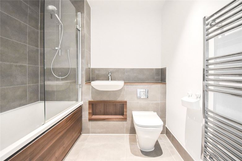 2 bedroom flat, Rudduck Way, Cambridge CB3 - Available