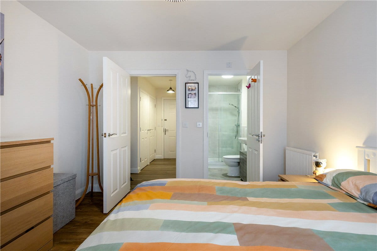 2 bedroom flat, Osprey Drive, Trumpington CB2 - Available