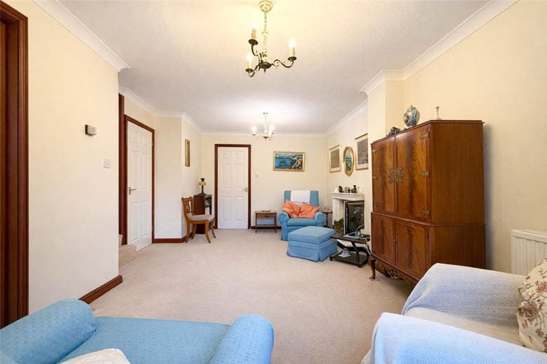 2 bedroom house, Fairlawns, Newmarket CB8 - Available