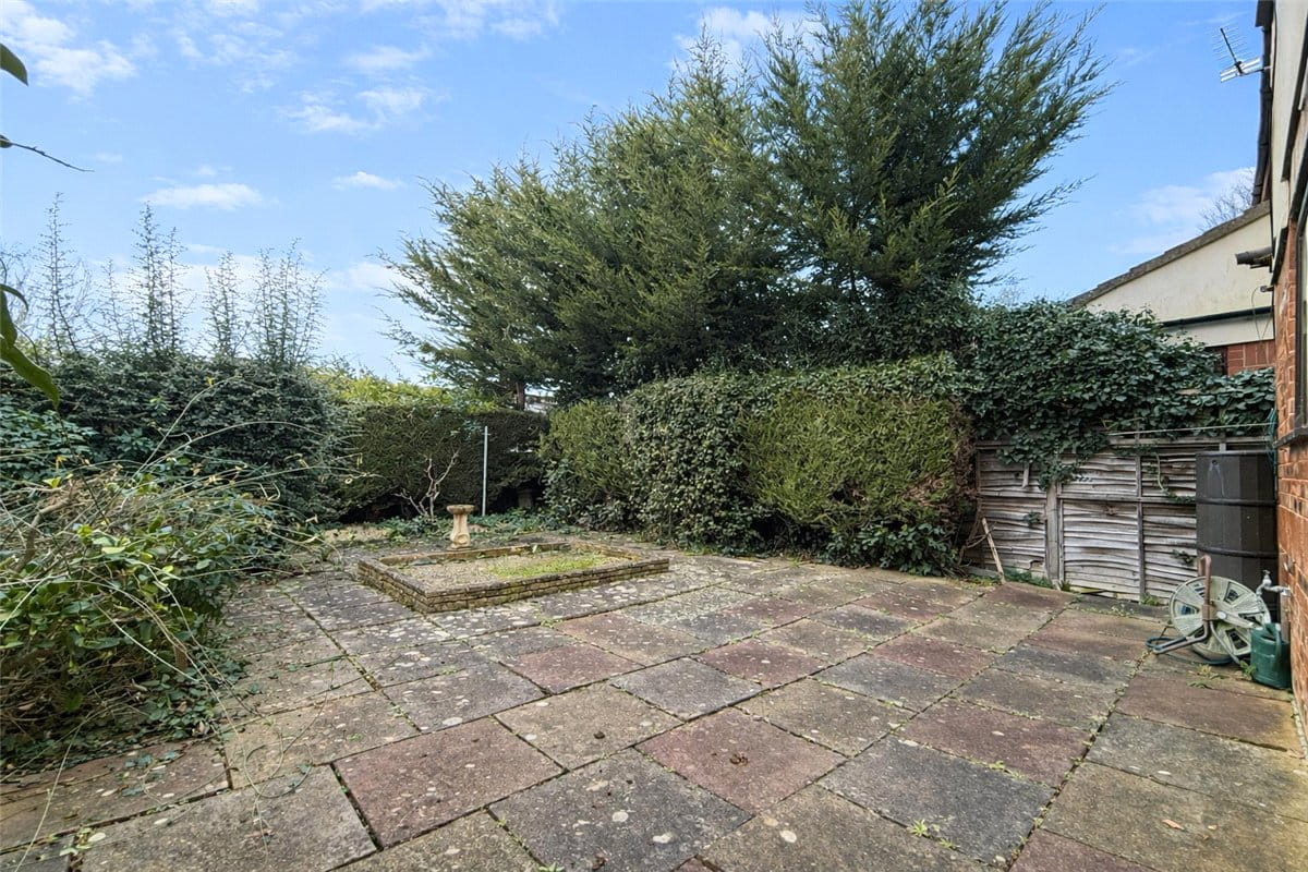 2 bedroom house, Fairlawns, Newmarket CB8 - Available