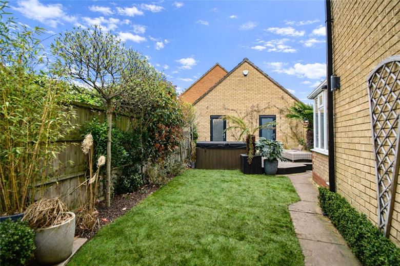 3 bedroom house, Church Street, Stapleford CB22 - Available