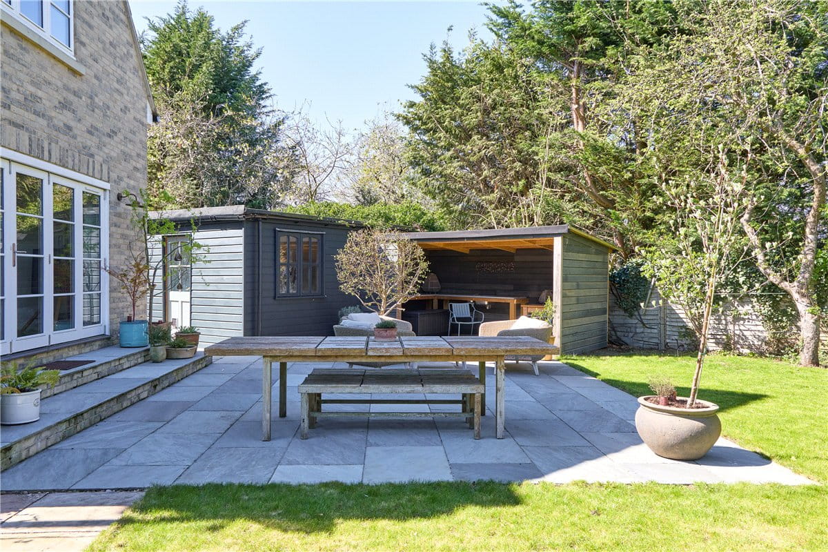 4 bedroom house, Cambridge Road, Oakington CB24 - Available