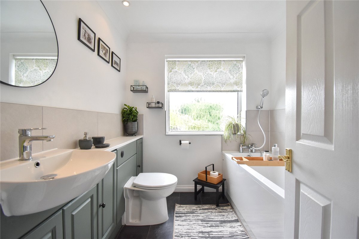 4 bedroom house, Orchard Way, Burwell CB25 - Sold STC