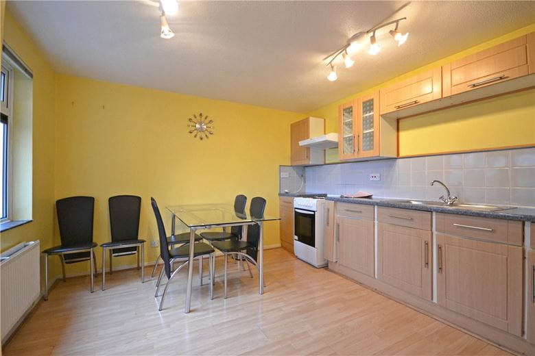 2 bedroom flat, Albemarle Way, Cambridge CB4