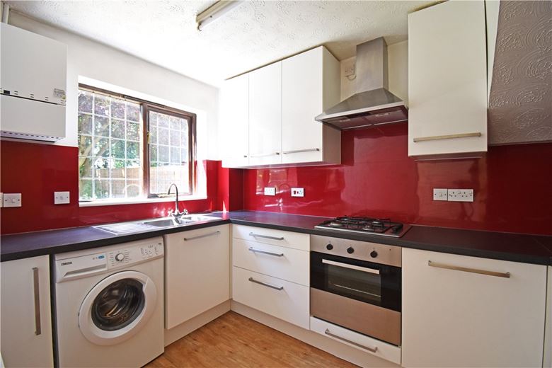 4 bedroom house, Cavesson Court, Cambridge CB4