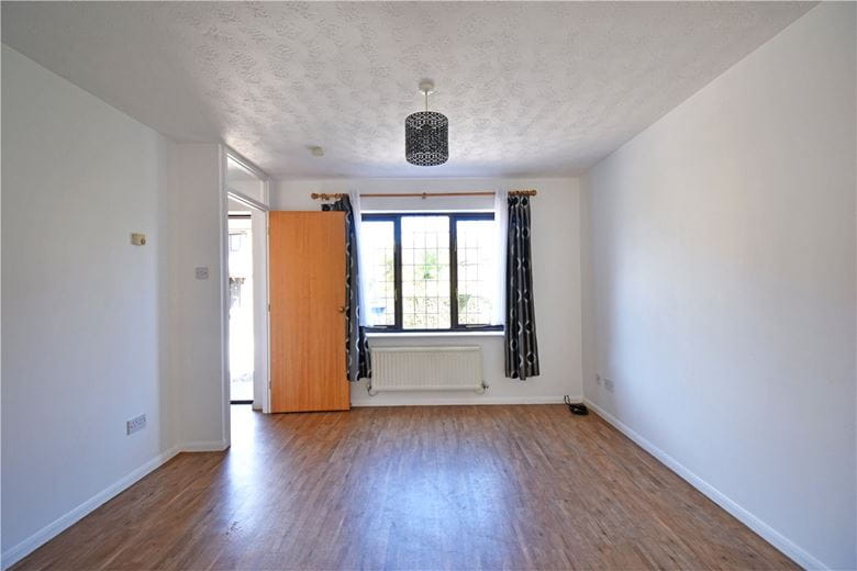 4 bedroom house, Cavesson Court, Cambridge CB4