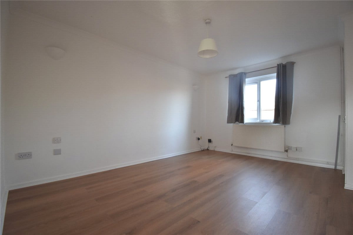 3 bedroom house, Moss Bank, Cambridge CB4 - Let Agreed