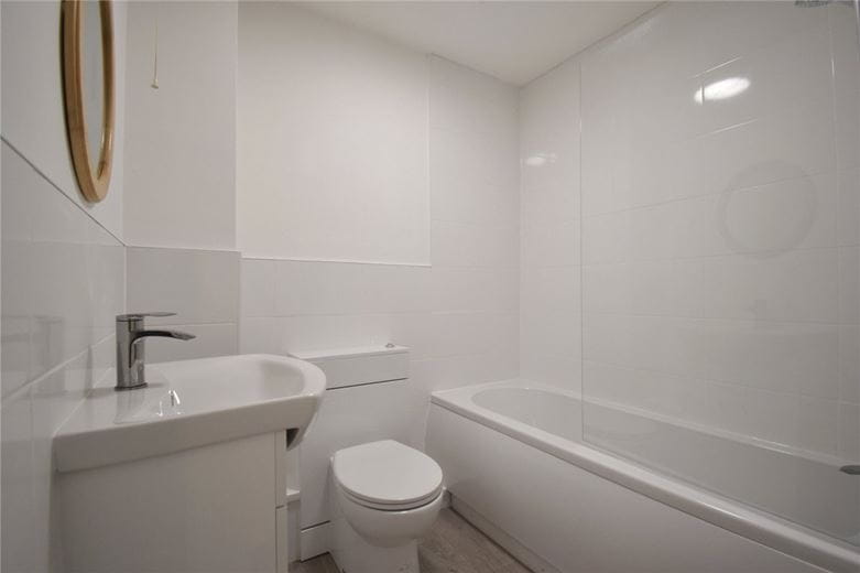 3 bedroom house, Moss Bank, Cambridge CB4 - Let Agreed