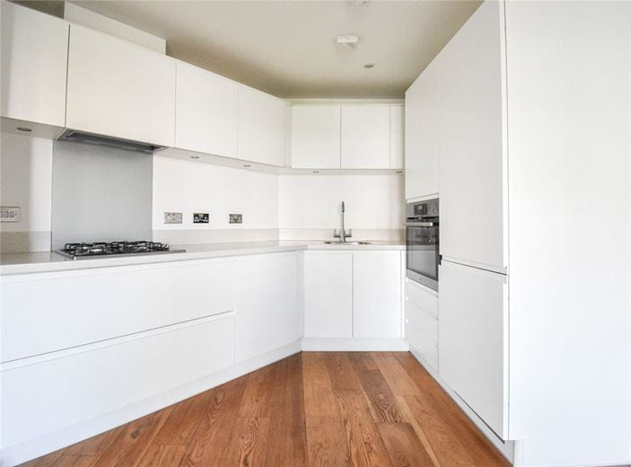 2 bedroom flat, Glenalmond Avenue, Aqua Building CB2 - Let Agreed