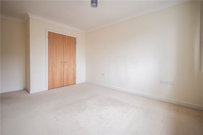 1 bedroom flat, Ringstone, Duxford CB22