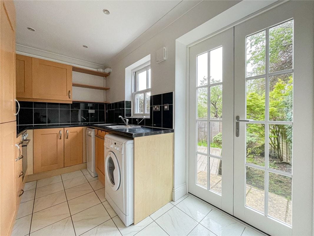 2 bedroom house, Montreal Square, Cambridge CB1 - Let Agreed