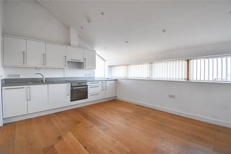 1 bedroom flat, Benson Place, Cambridge CB4