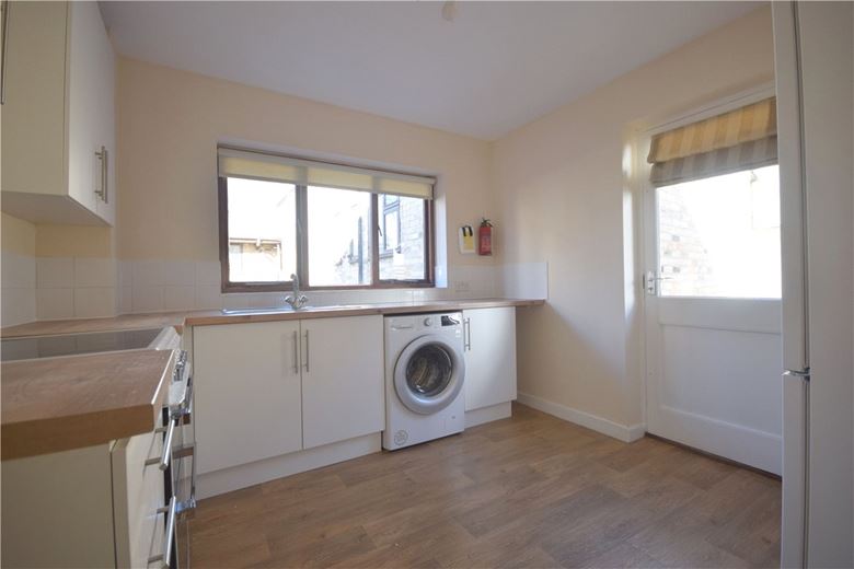 1 bedroom flat, Eden Street, Cambridge CB1 - Available
