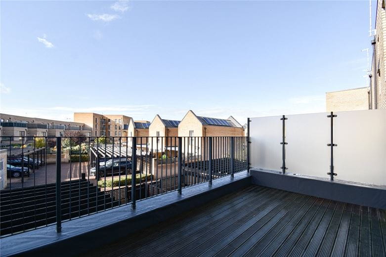 3 bedroom house, Whittle Avenue, Trumpington CB2