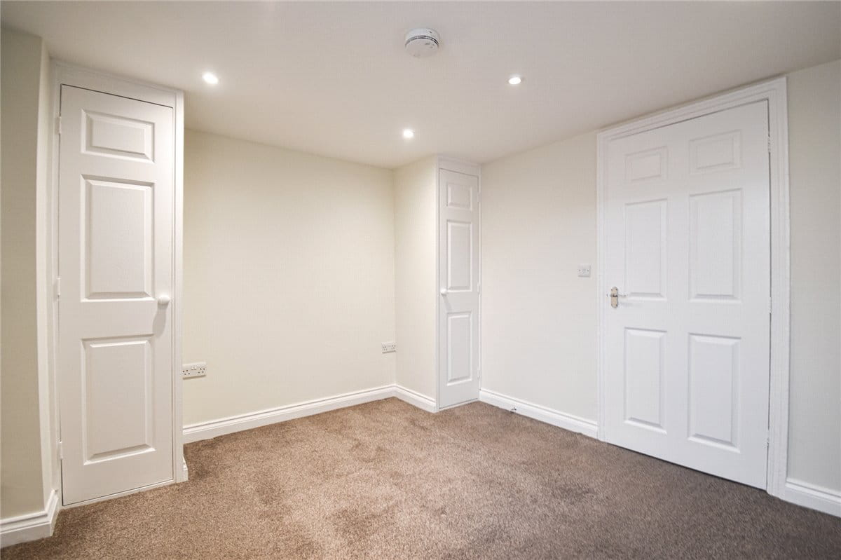 1 bedroom flat, High Street, Cherry Hinton CB1