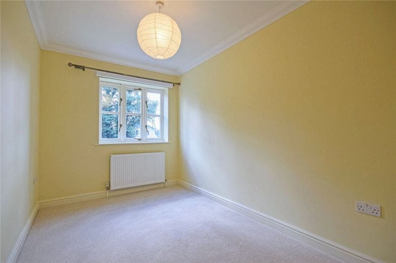 3 bedroom house, Forge End, Oakington CB24 - Available