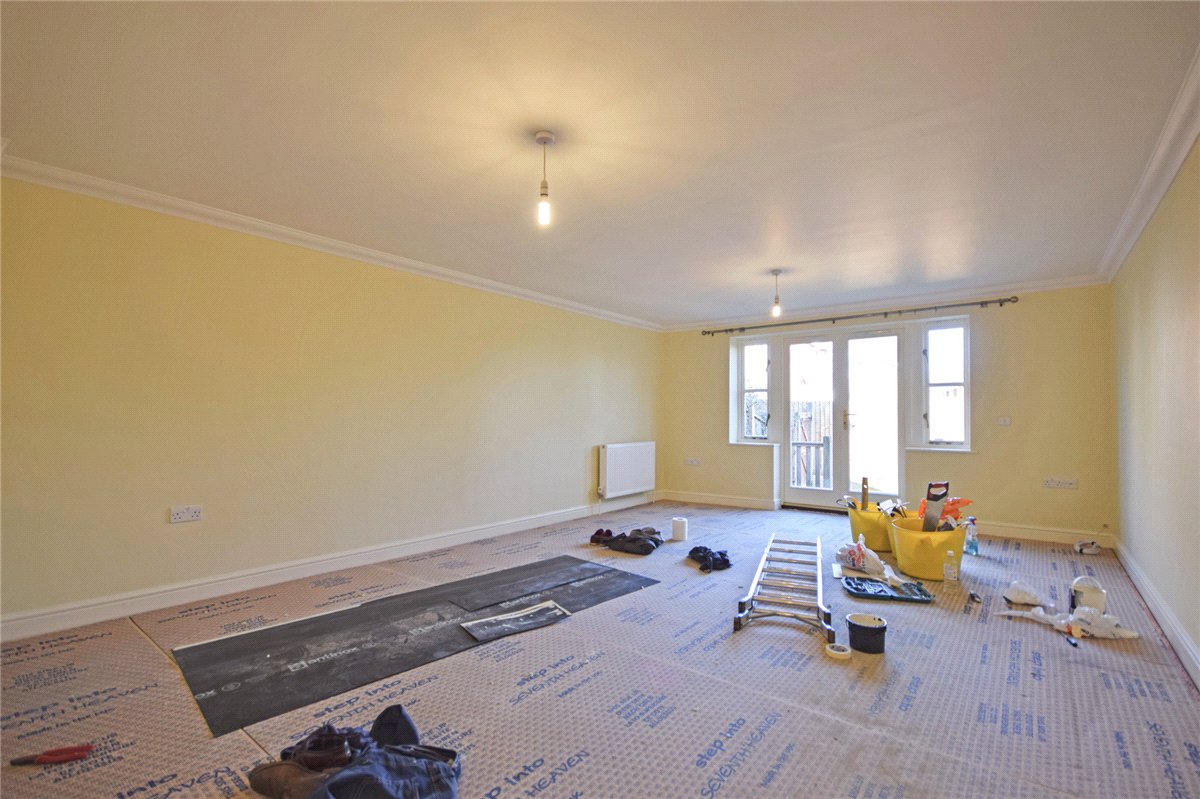 3 bedroom house, Forge End, Oakington CB24 - Available