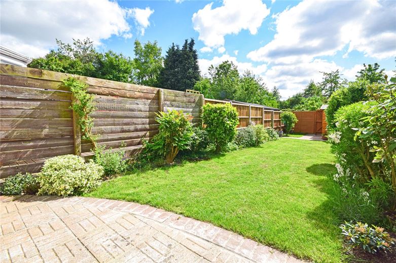 2 bedroom house, Gainsborough Close, Cambridge CB4