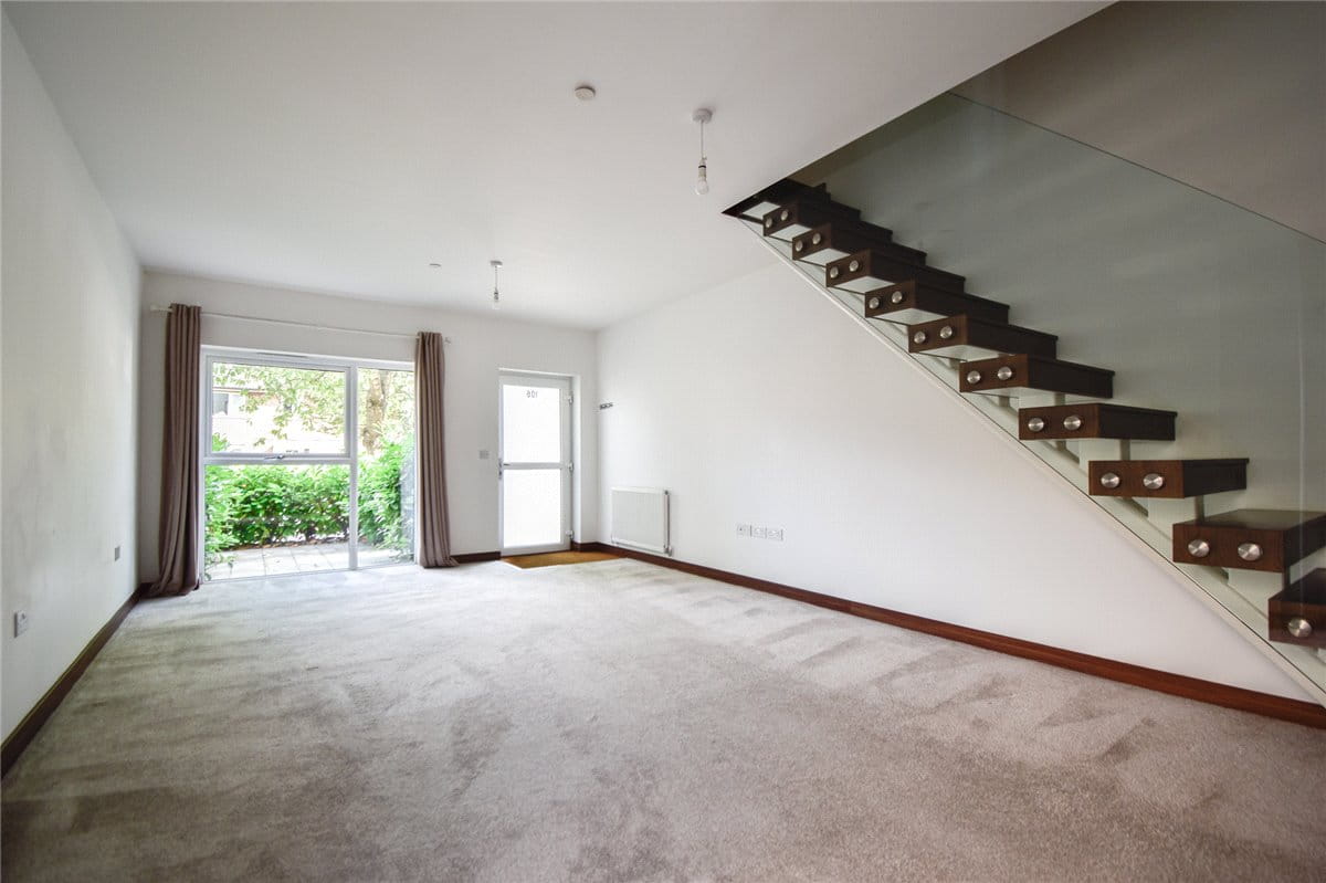 2 bedroom flat, Flamsteed Close, Cambridge CB1 - Available