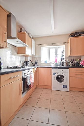 2 bedroom flat, Mowbray Road, Cambridge CB1 - Let Agreed