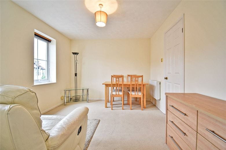 1 bedroom flat, Sames Court, Cottenham CB24
