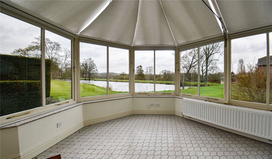3 bedroom cottage, Place Farm, Off Upend Road CB8 - Available