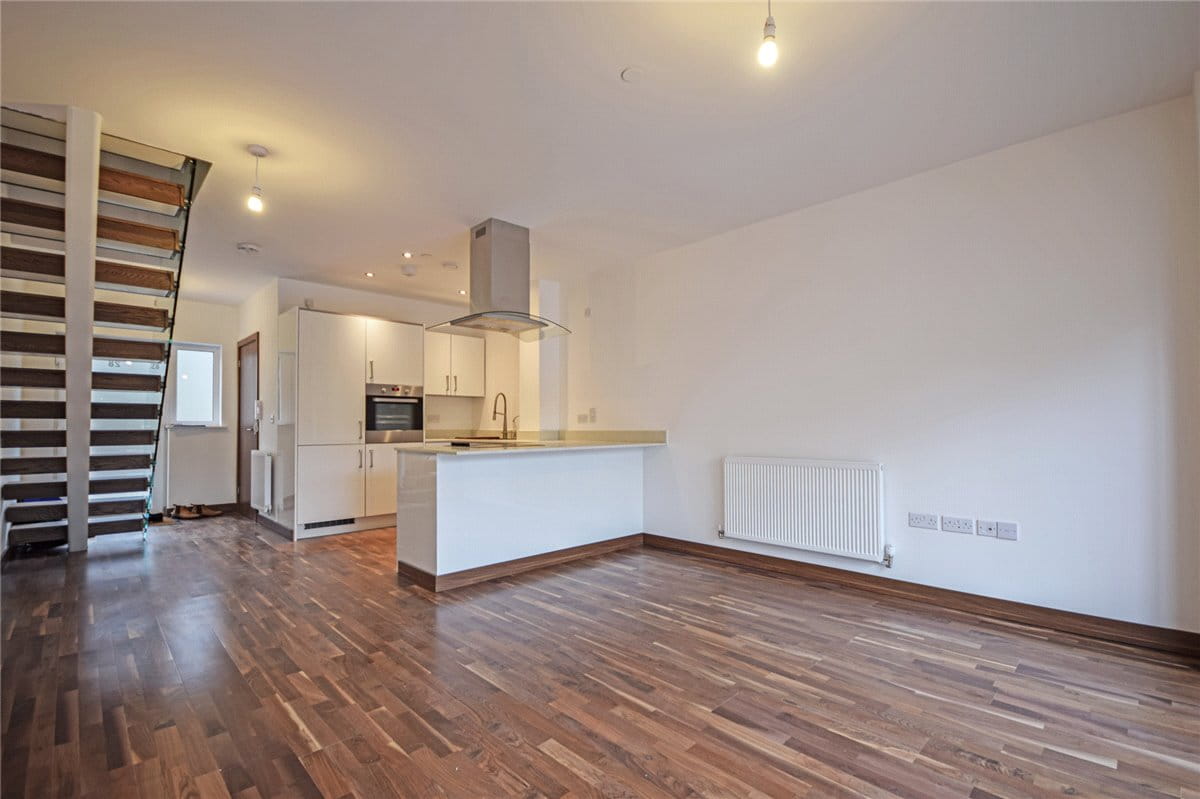 2 bedroom flat, Flamsteed Close, Cambridge CB1