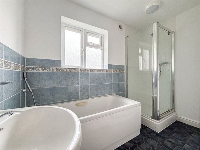 3 bedroom house, Haverhill Road, Horseheath CB21