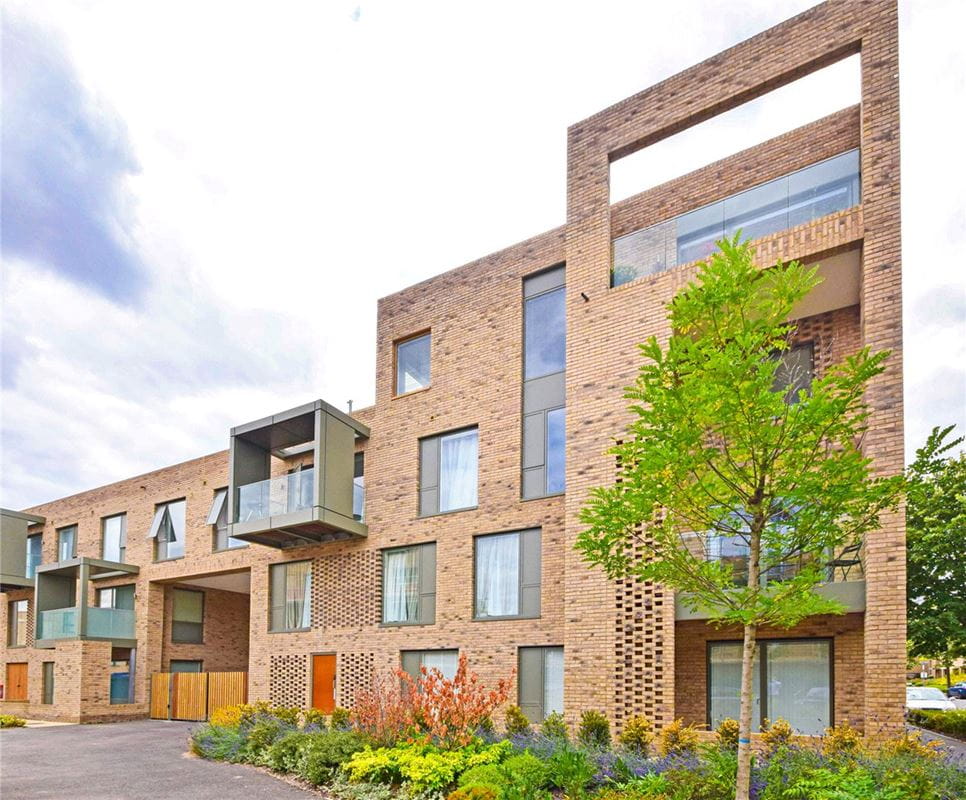 2 bedroom flat, Whittle Avenue, Trumpington CB2 - Let Agreed