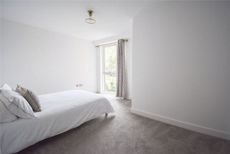 3 bedroom flat, Scholars Court, Harrison Drive CB2 - Let Agreed