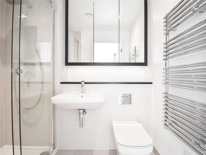 3 bedroom flat, Scholars Court, Harrison Drive CB2 - Let Agreed