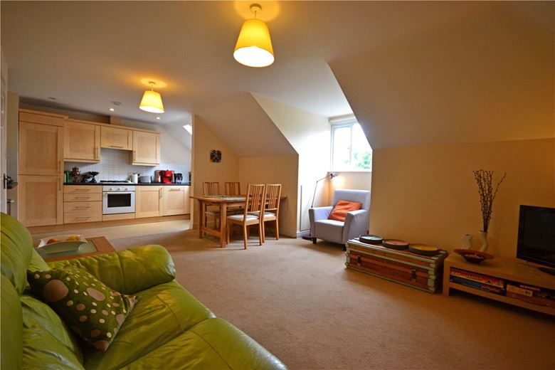 1 bedroom flat, Brookwood House, 226A Histon Road CB4 - Let Agreed
